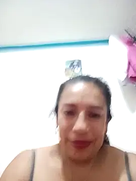 Snapshot of yaz_guzman chatting on 01/16/25, 03:34 yaz guzman online show from 01/16/25, 03:34