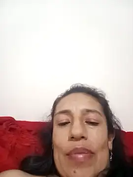 Snapshot of yaz_guzman chatting on 01/16/25, 06:35 yaz guzman online show from 01/16/25, 06:35