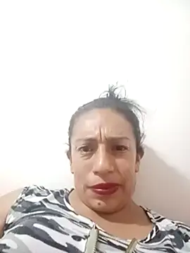 Snapshot of yaz_guzman chatting on 02/25/25, 03:09 yaz guzman online show from 02/25/25, 03:09
