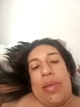 yaz guzman online show from 05/03/26, 08:26