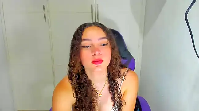 Lily anal squirt  online show from 12/12/24, 07:59