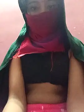 Snapshot of BabySlimmy10 chatting on 01/18/25, 07:15 BabySlimmy10 online show from 01/18/25, 07:15