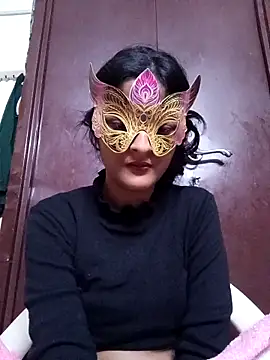 Snapshot of BabySlimmy10 chatting on 11/24/25, 06:51 BabySlimmy10 online show from 11/24/25, 06:51