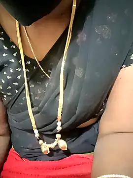 Snapshot of Cute-chinny chatting on 01/24/25, 12:52 Cute-chinny online show from 01/24/25, 12:52