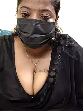 Snapshot of sheela28 chatting on 12/07/24, 08:33 sheela28 online show from 12/07/24, 08:33