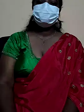 Snapshot of sheela28 chatting on 12/11/24, 12:44 sheela28 online show from 12/11/24, 12:44