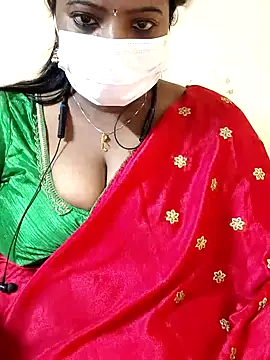 Snapshot of sheela28 chatting on 12/11/24, 03:45 sheela28 online show from 12/11/24, 03:45