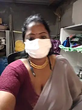 Snapshot of sheela28 chatting on 12/21/24, 08:21 sheela28 online show from 12/21/24, 08:21