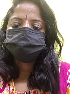 Snapshot of sheela28 chatting on 09/14/25, 06:51 sheela28 online show from 09/14/25, 06:51