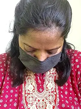 Snapshot of sheela28 chatting on 09/23/25, 04:59 sheela28 online show from 09/23/25, 04:59