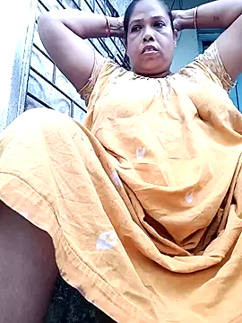 Hotty-rumi online show from 09/16/25, 11:44