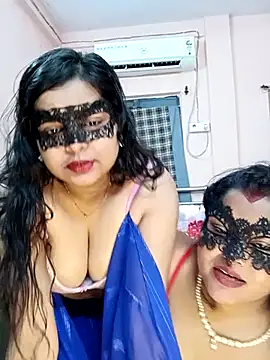 Snapshot of hottbabycam chatting on 06/07/26, 03:49 hottbabycam online show from 06/07/26, 03:49
