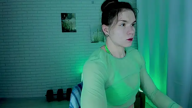 Lisa Ray online show from 12/13/25, 08:47