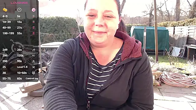 Snapshot of KasiaPrivat chatting on 03/09/25, 07:56 KasiaPrivat online show from 03/09/25, 07:56