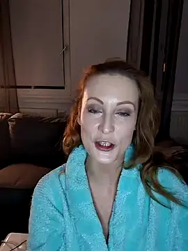 Snapshot of IsabellaLuiXXX chatting on 12/09/24, 03:44 IsabellaLuiXXX online show from 12/09/24, 03:44