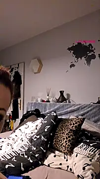 Snapshot of IsabellaLuiXXX chatting on 07/25/26, 09:01 IsabellaLuiXXX online show from 07/25/26, 09:01