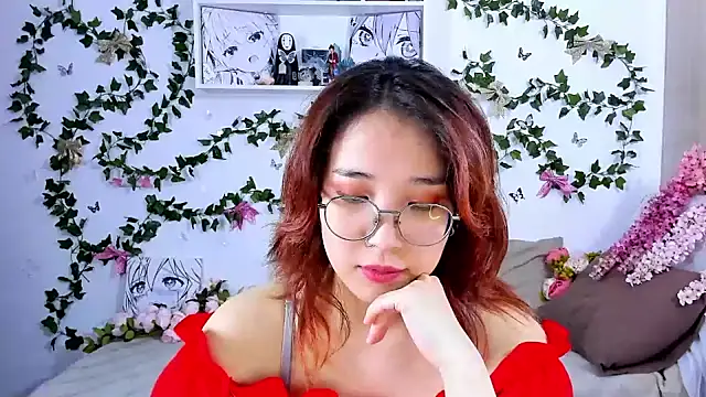 Snapshot of Myamyali chatting on 01/11/25, 05:51 Myamyali online show from 01/11/25, 05:51