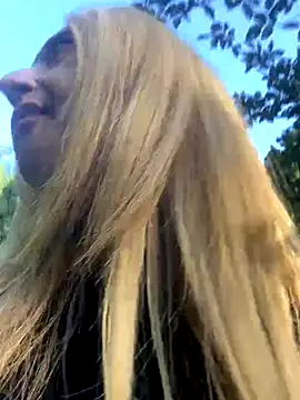 Snapshot of harleyejoker1 chatting on 11/03/25, 09:54 harleyejoker1 online show from 11/03/25, 09:54