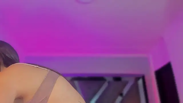 Snapshot of AlliJadid chatting on 12/15/25, 11:03 AlliJadid online show from 12/15/25, 11:03