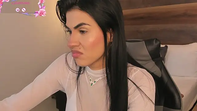 stephanya  online show from 04/29/26, 07:31