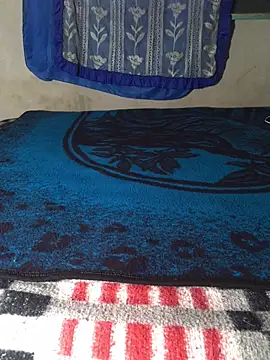 manuamador online show from 09/24/25, 03:54