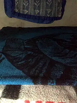 manuamador online show from 11/22/25, 04:22