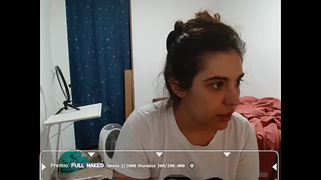 Snapshot of Ursumi1 chatting on 09/23/25, 07:28 Ursumi1 online show from 09/23/25, 07:28