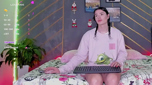 Snapshot of elafranco_ chatting on 01/02/25, 10:05 elafranco online show from 01/02/25, 10:05