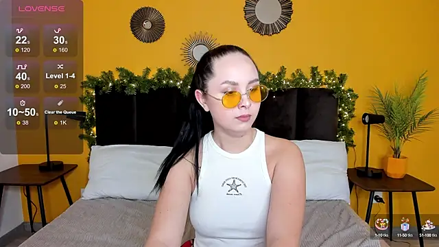 BeatriceReeves online show from 12/19/24, 01:28