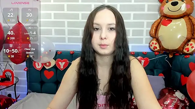 Snapshot of BeatriceReeves chatting on 02/08/26, 12:58 BeatriceReeves online show from 02/08/26, 12:58