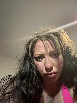 Hollyhudson123 online show from 03/18/25, 05:52