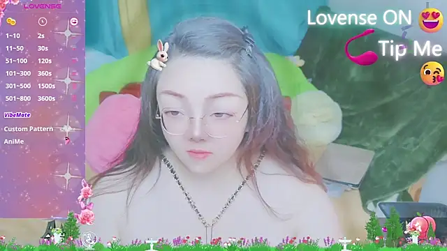 Weiwei5200 online show from 02/13/25, 02:45