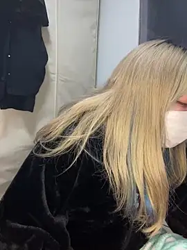 YUNA-yuna online show from 12/31/24, 03:53