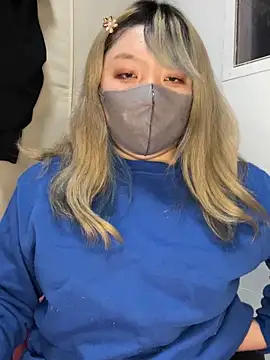 YUNA-yuna online show from 01/03/25, 02:51