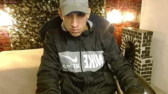 Jheidertwink online show from 12/17/24, 03:50