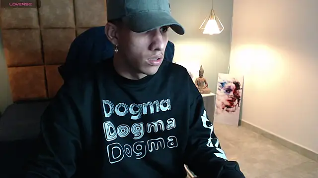 Jheidertwink online show from 12/23/24, 06:44