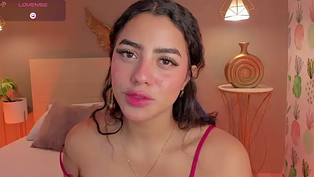 yaya23x online show from 06/04/26, 01:28