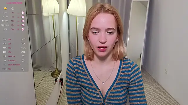 luna cosmic online show from 12/18/24, 03:22