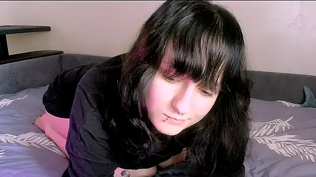 luna cosmic online show from 09/18/25, 01:02