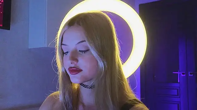  lovendy  online show from 01/30/25, 01:10