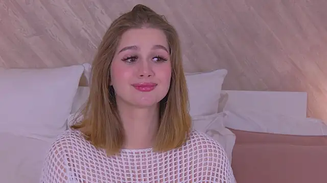 EllieHayes online show from 12/19/24, 06:34