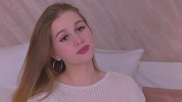 EllieHayes online show from 12/26/24, 02:59