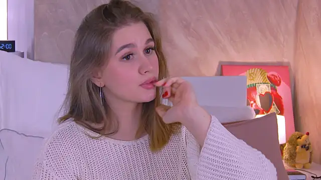 EllieHayes online show from 03/22/25, 09:53