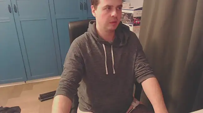 CuteMan33 online show from 12/24/24, 06:00