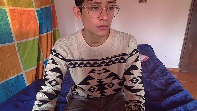 Sweet c4mer0n online show from 10/28/25, 03:04