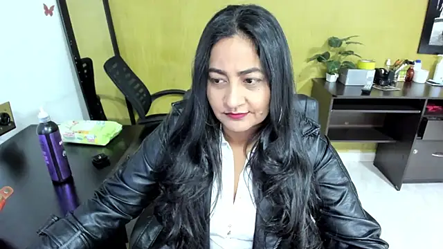 Adele Sweett online show from 01/18/25, 10:39