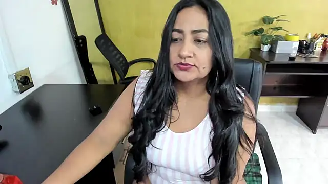 Adele Sweett online show from 01/18/25, 02:33