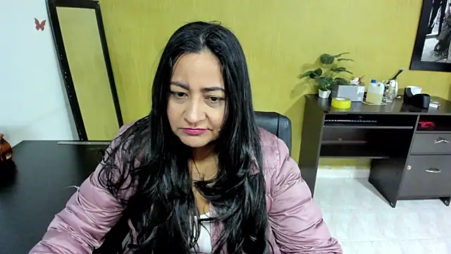 Adele Sweett online show from 01/31/25, 10:52