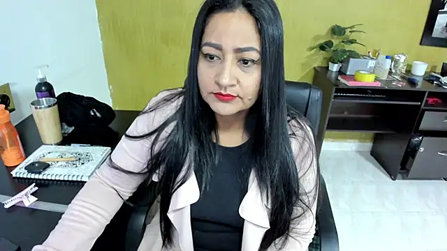 Adele Sweett online show from 02/05/25, 10:19
