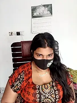 Snapshot of Hot-Angel_ chatting on 04/21/26, 02:51 Hot-Angel online show from 04/21/26, 02:51